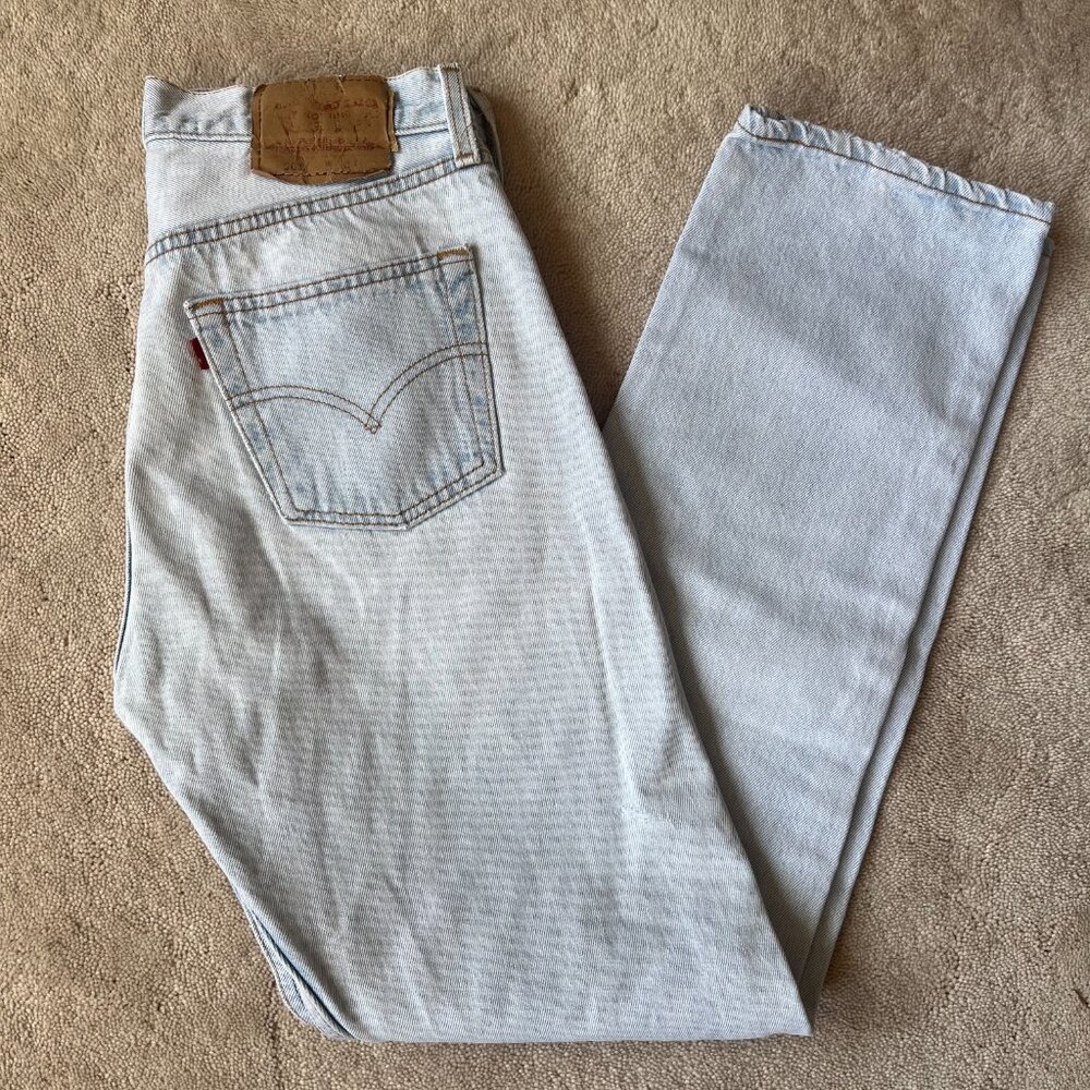 Vintage Levi's 501 for Women Light Wash Jeans, W28 L30.5